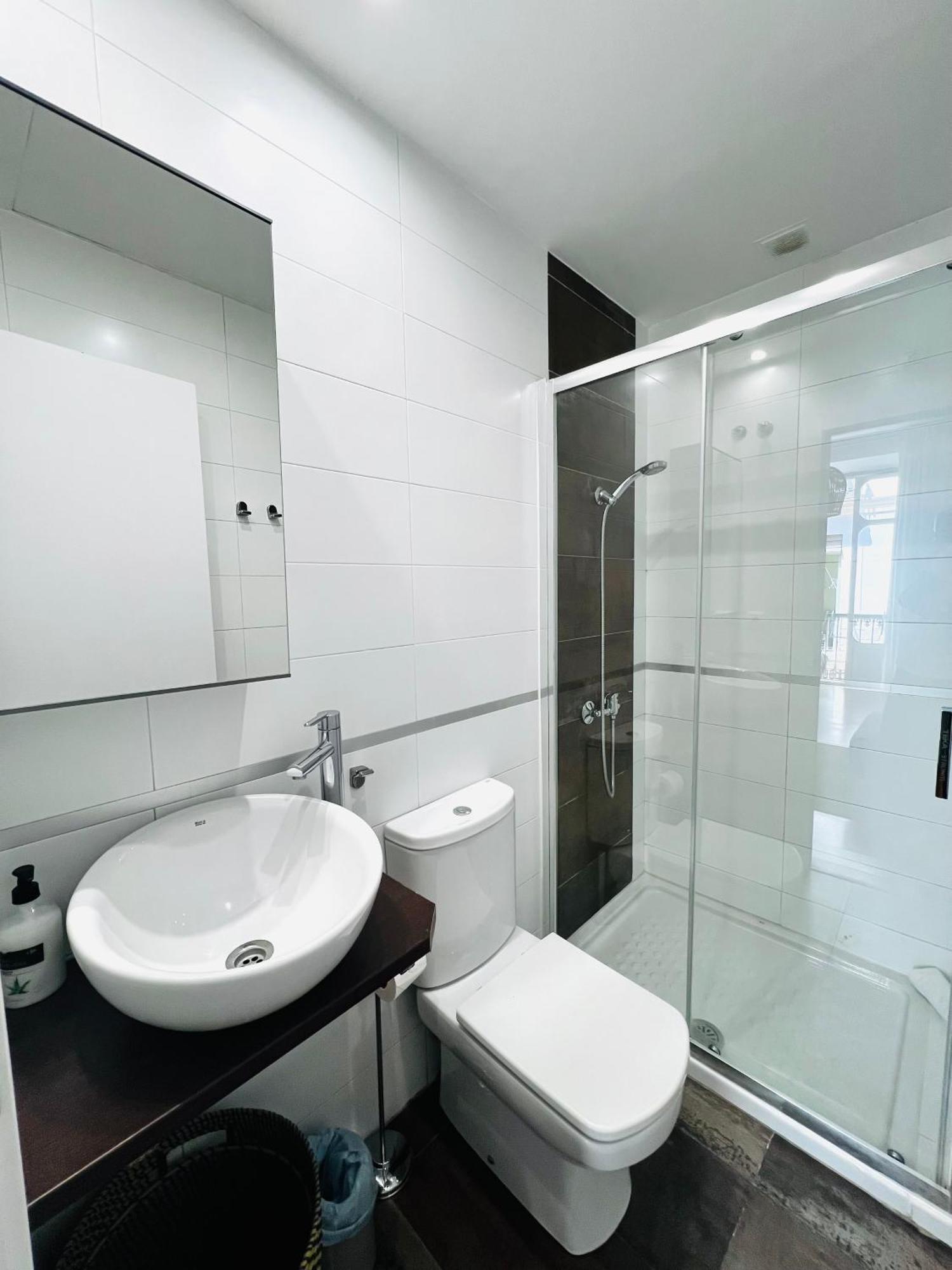 Calderon III Deluxe Central Sinesedesignhomes 马拉加 外观 照片